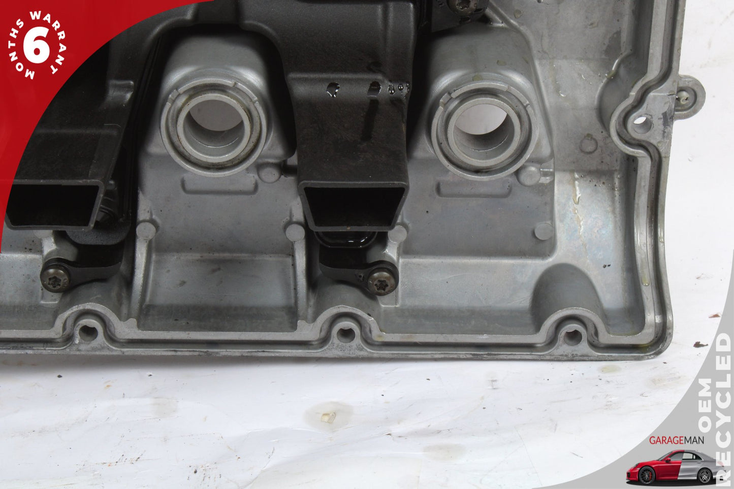 2015-2018 Porsche Macan 95B 3.0L Right Side Cylinder Head Valve Cover OEM