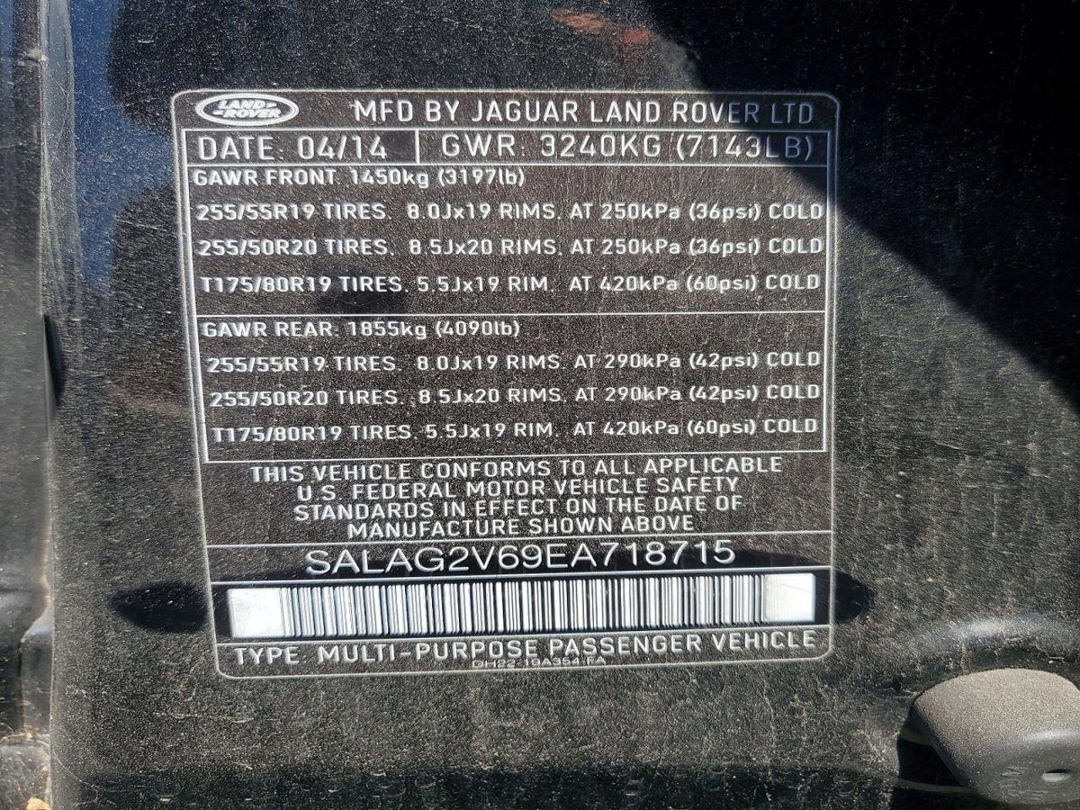 Parting Out- 2014 Land Rover LR4 L319 HSE- 217
