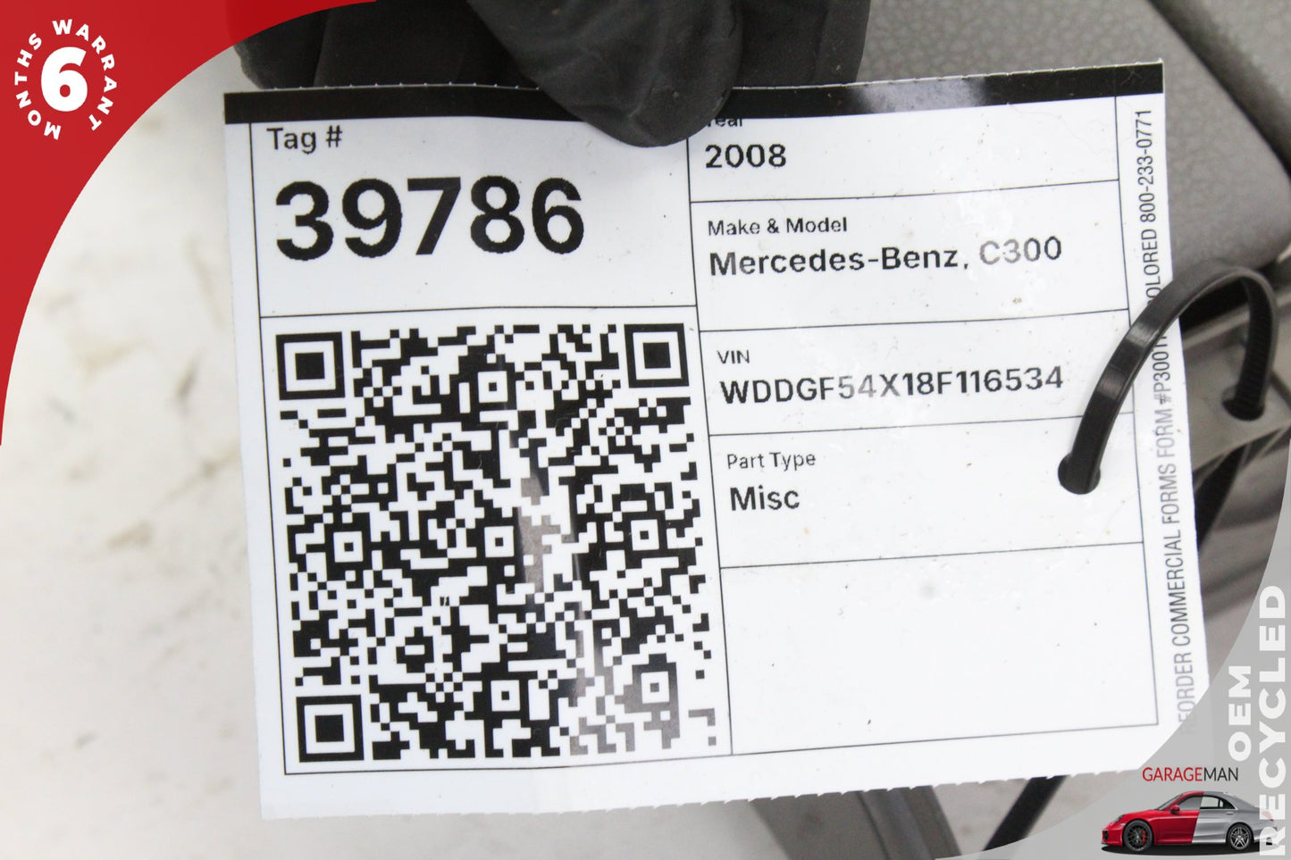 08-11 Mercedes-Benz C300 W204 Front Center Console Armrest 2046801439