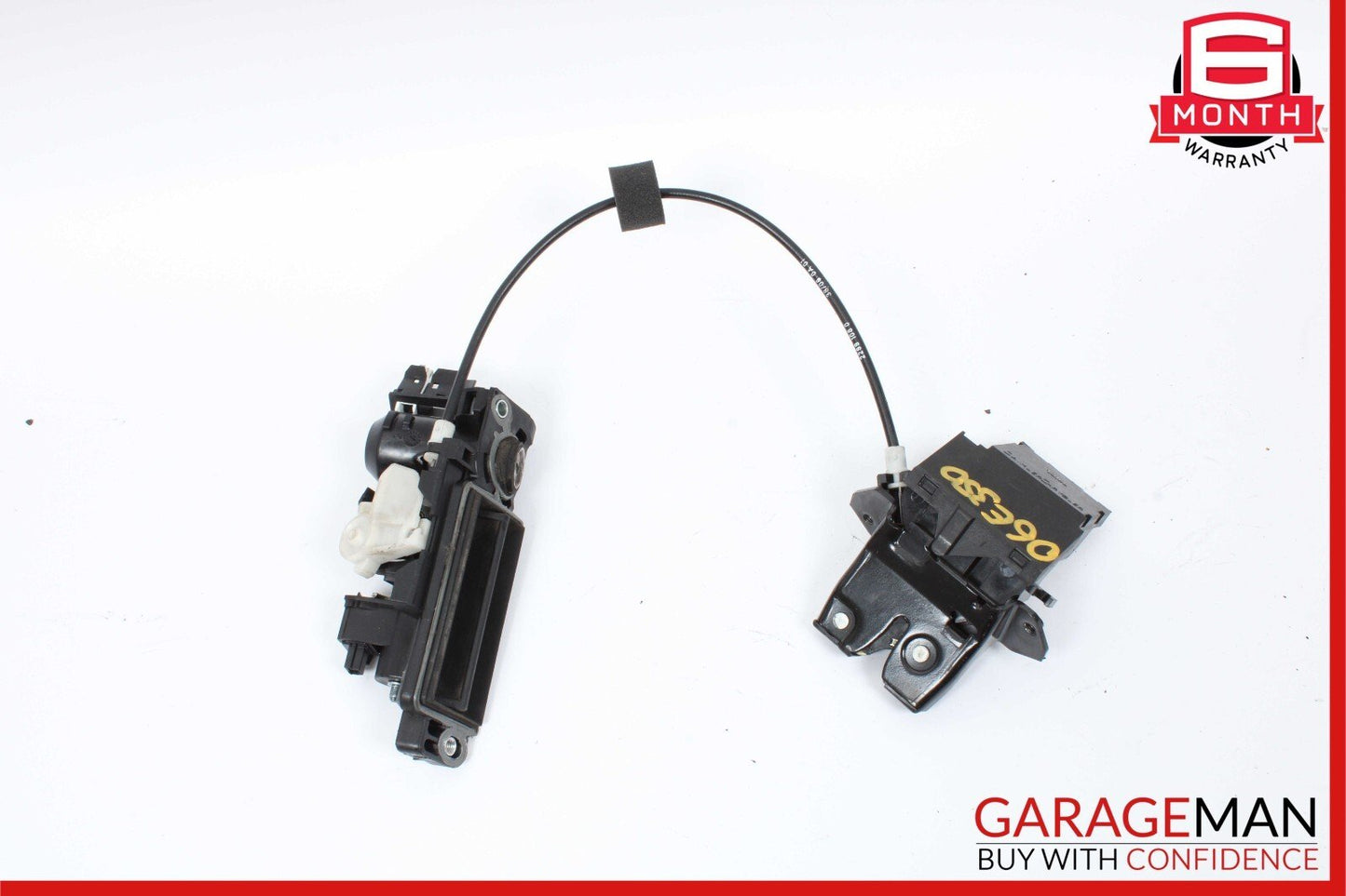 01-11 Mercedes W211 E350 E550 C230 Trunk Lid Lock Latch Handle w/ Mechanism OEM