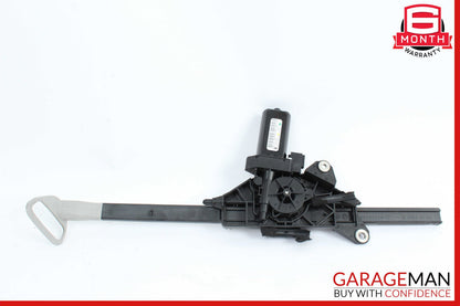 10-17 Mercedes W207 E350 E400 E550 Coupe Right Seat Belt Feeder Motor OEM