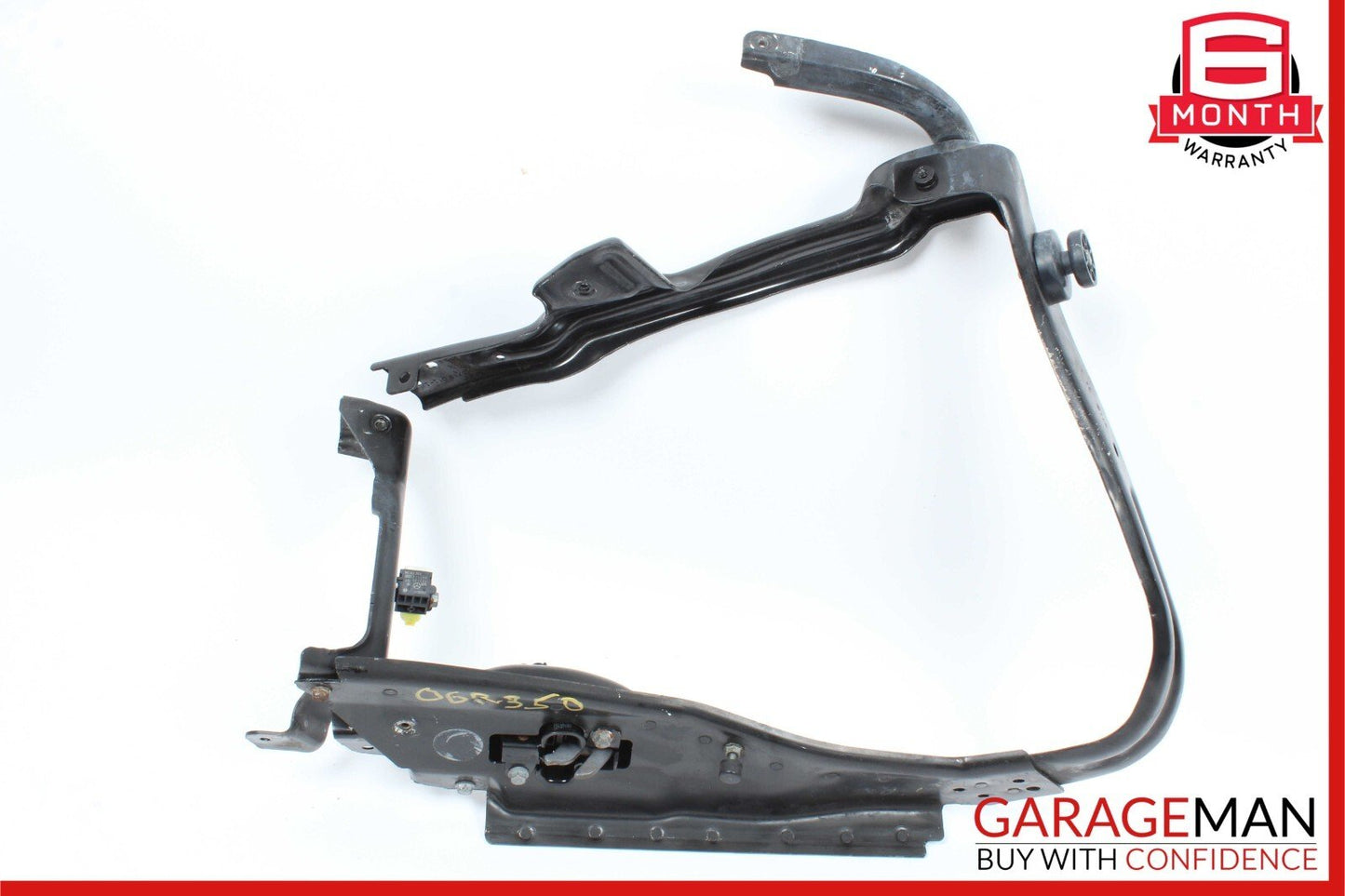 06-10 Mercedes W251 R500 Front Right Side Headlight Support Bracket Frame OEM
