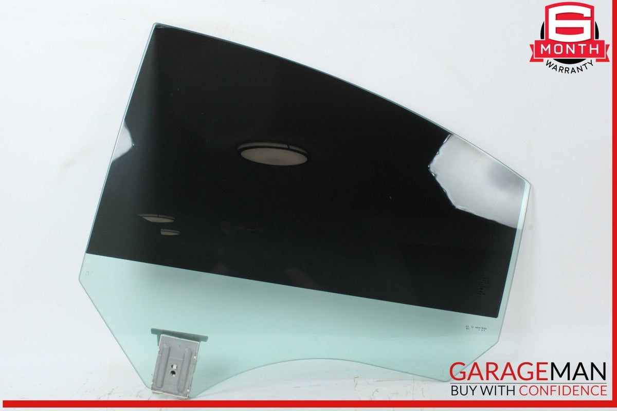 14-19 Mercedes W117 CLA250 Rear Left Driver Side Door Window Auto Glass Panel