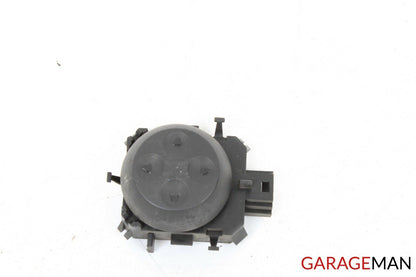 10-16 Mercedes W218 CLS500 CLS550 Front Right Side Seat Lumbar Control Switch
