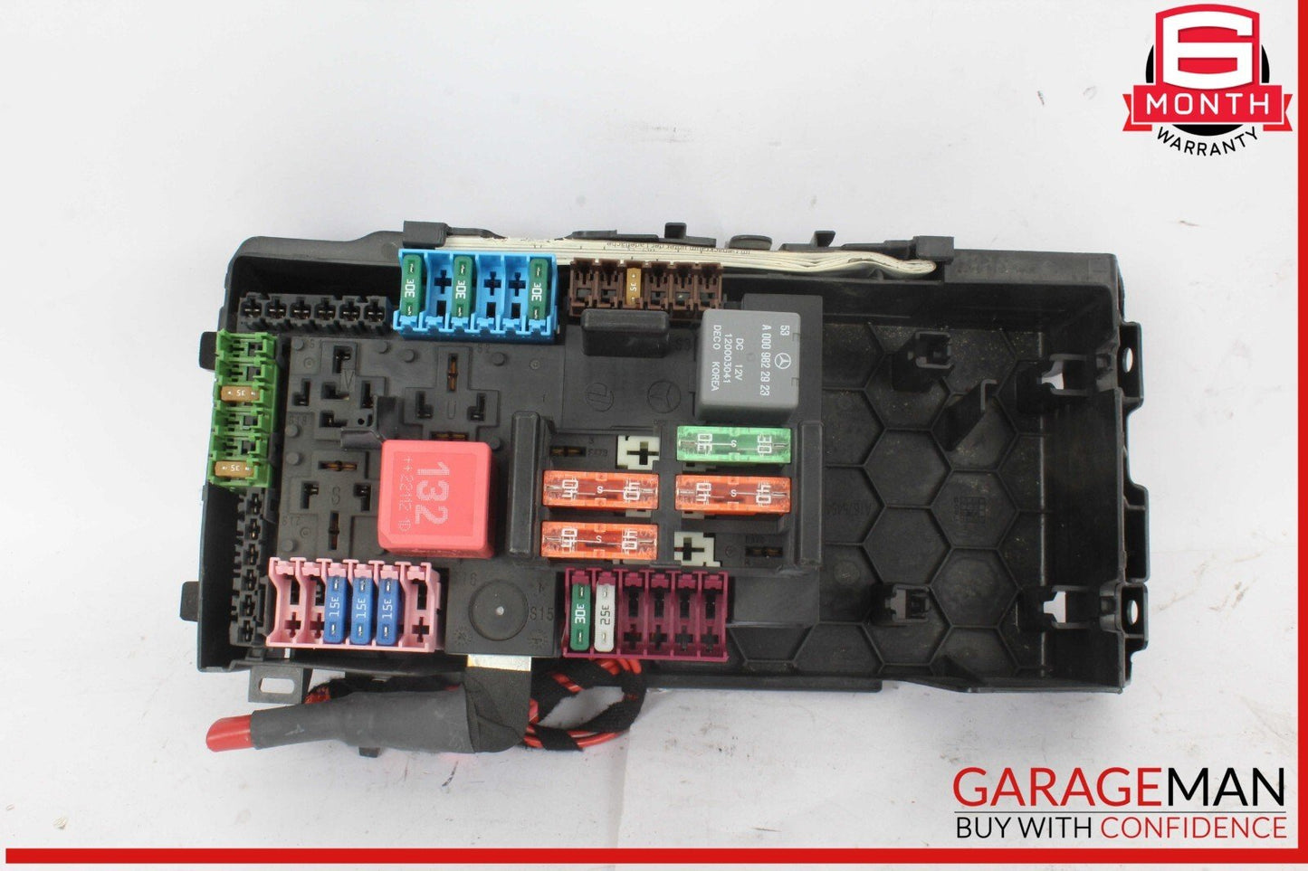 16-22 Mercedes X253 GLC300 4MATIC Dash Cabin Fuse Relay Box 2135400414 OEM