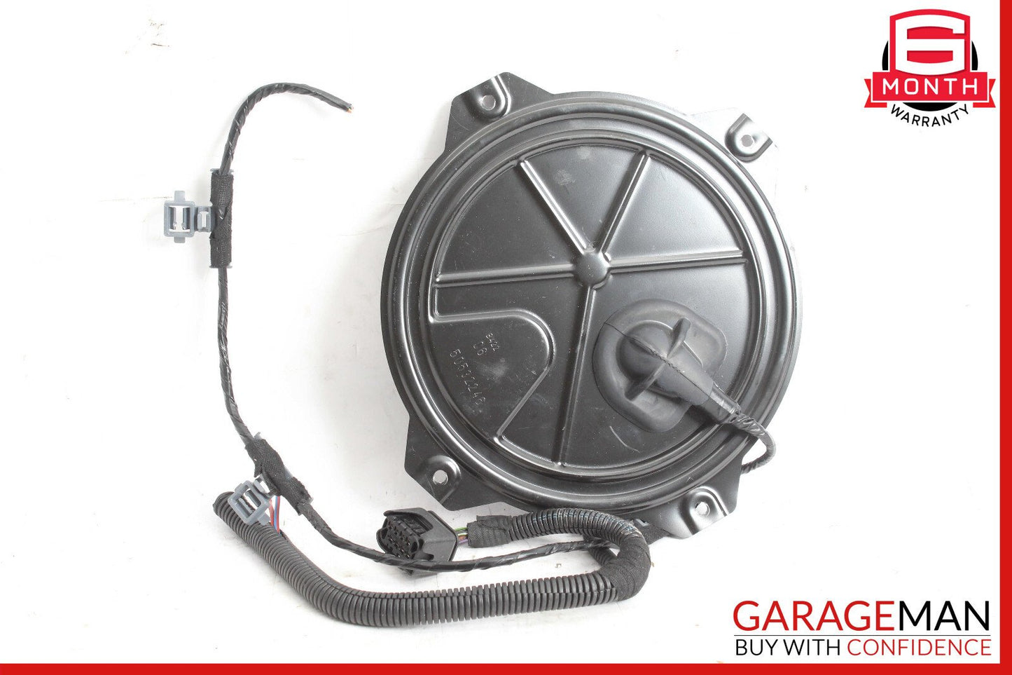 17-22 Alfa Romeo Giulia Fuel Gas Reservoir Tank Pump Access Cover Plate OEM
