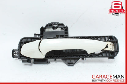 08-14 Mercedes W204 C300 C350 C63 AMG Rear Left Side Exterior Door Handle White