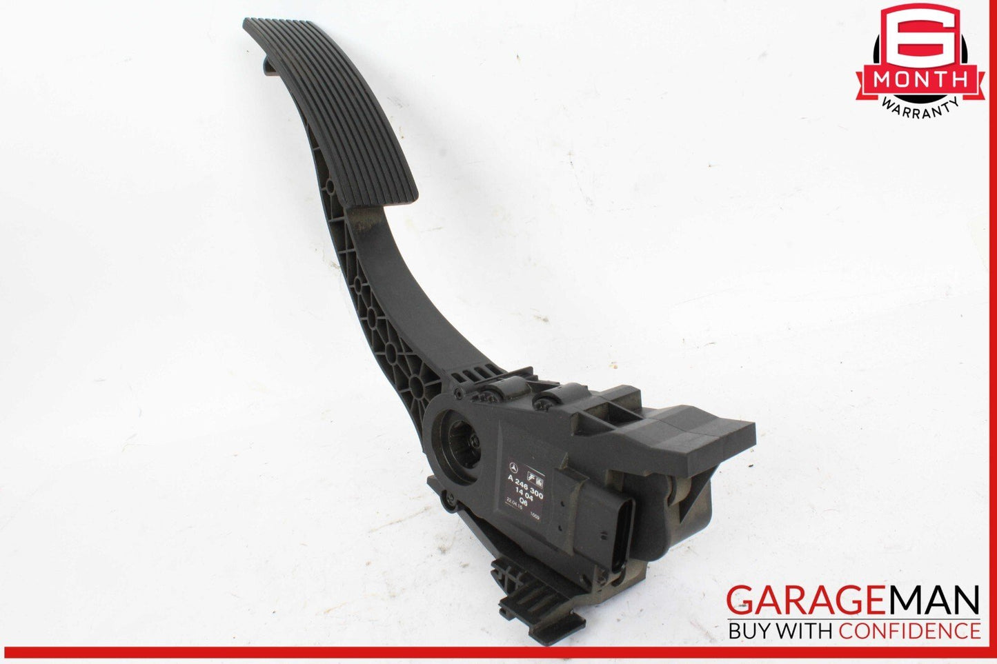 14-19 Mercedes W117 CLA250 GLA250 Throttle Accelerator Gas Pedal w/ Sensor OEM