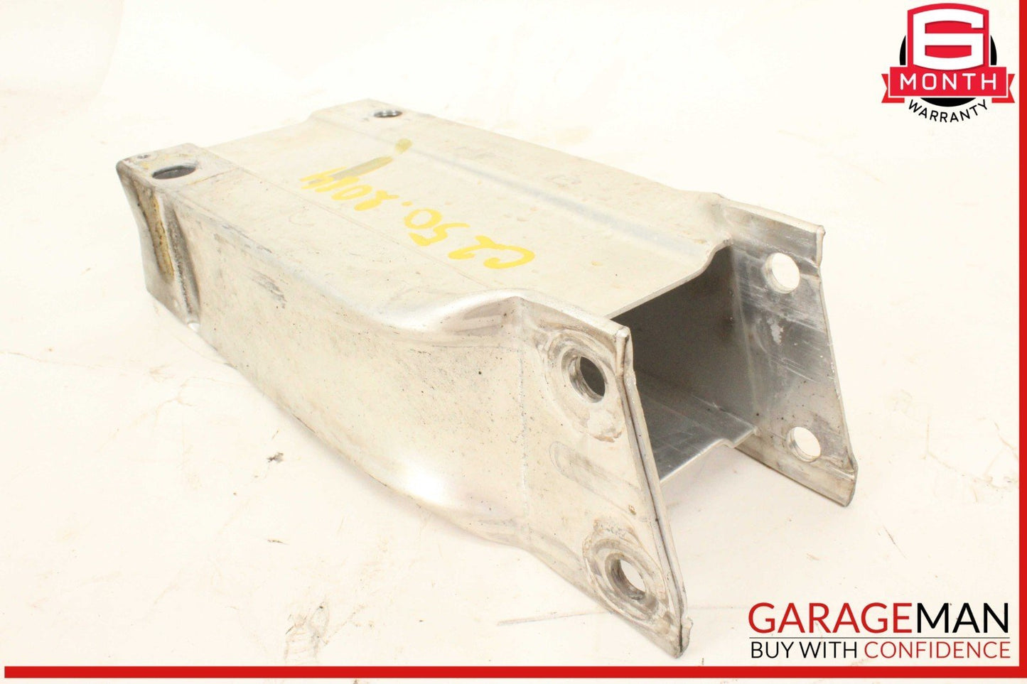 08-14 Mercedes W204 C250 Front Right Bumper Reinforcement Impact Bar Bracket
