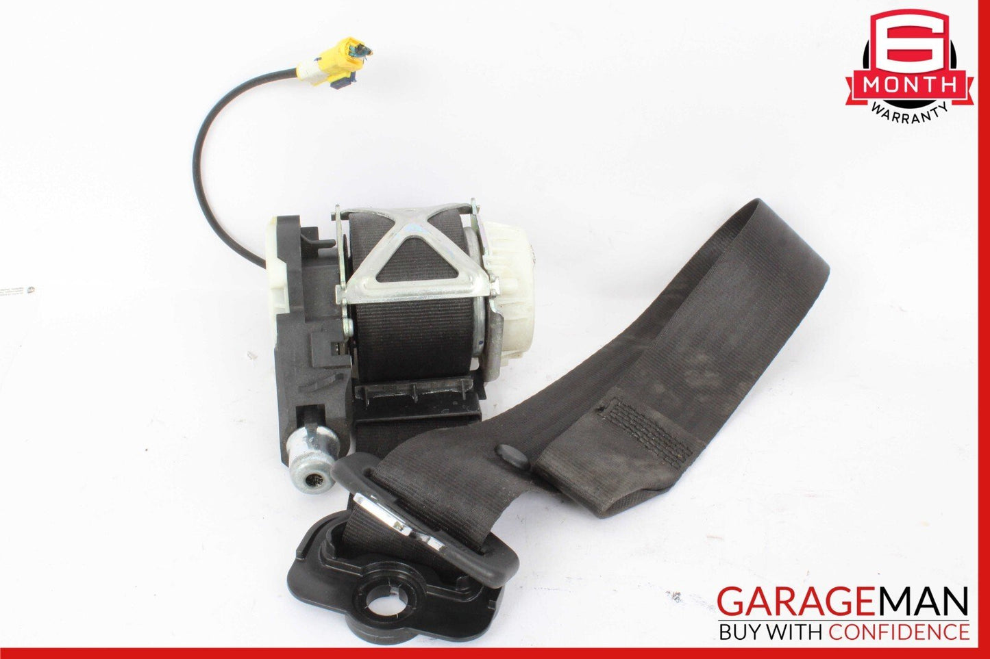 08-18 Maserati GranTurismo M145 Coupe Front Right Side Seat Belt Black OEM