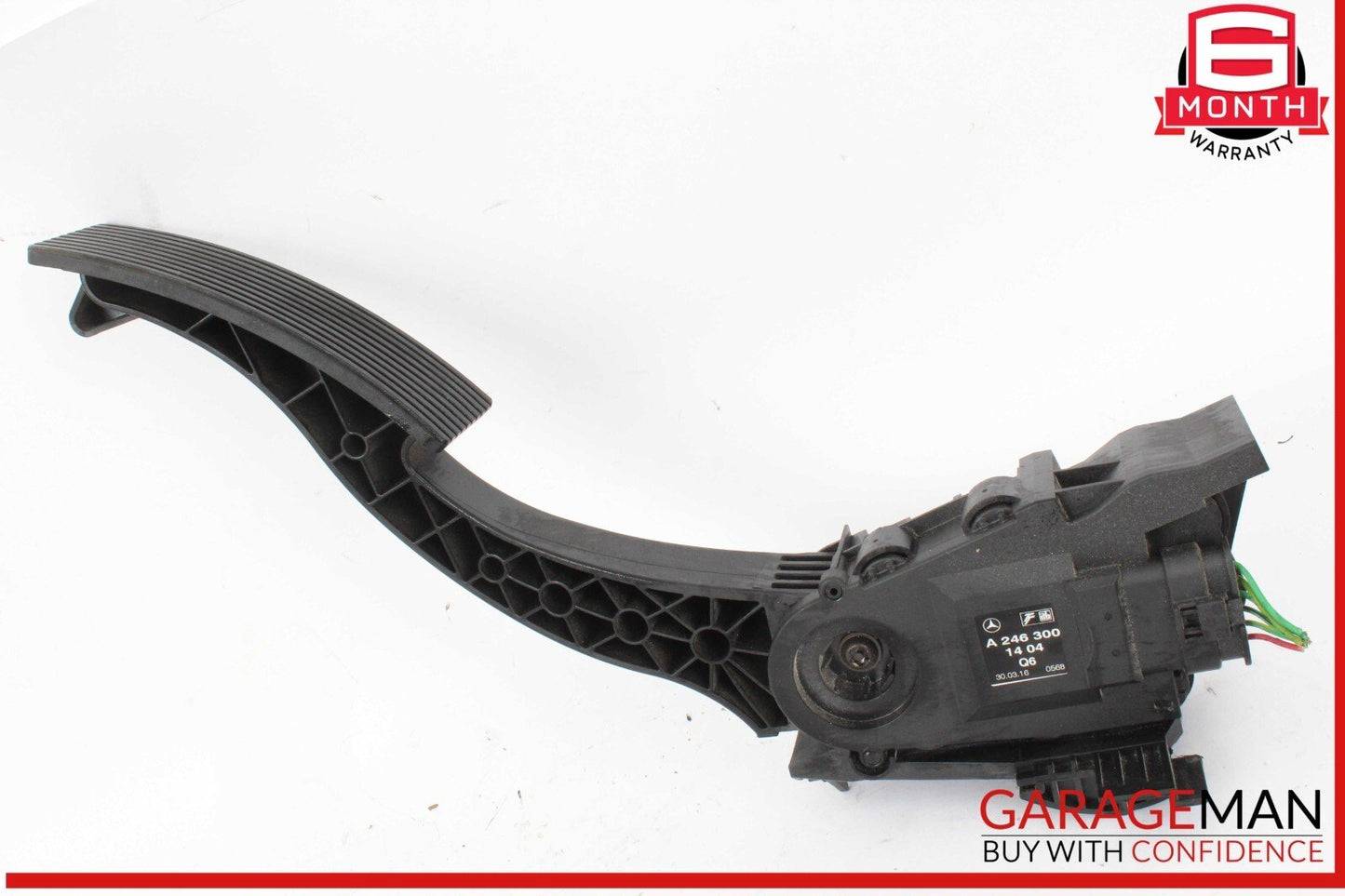 14-19 Mercedes X156 GLA250 Throttle Accelerator Gas Pedal w/ Sensor OEM
