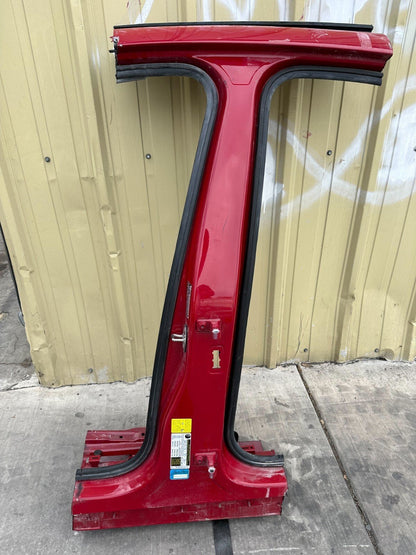 15-18 Porsche Macan 95B Left Side Exterior Body Pillar Frame Cut Assembly OEM