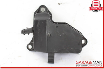 06-15 Mercedes W251 R350 4MATIC C300 Engine Oil Separator Cover 2720160134 OEM