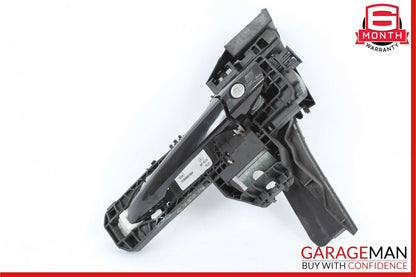 12-14 Mercedes W204 C250 C300 C63 AMG Front Left Side Exterior Door Handle OEM