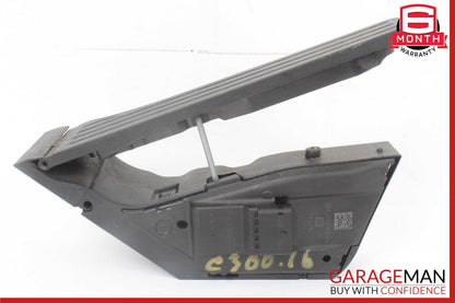15-22 Mercedes W205 C300 E300 S560 Gas Throttle Pedal Accelerator 2053000004 OEM
