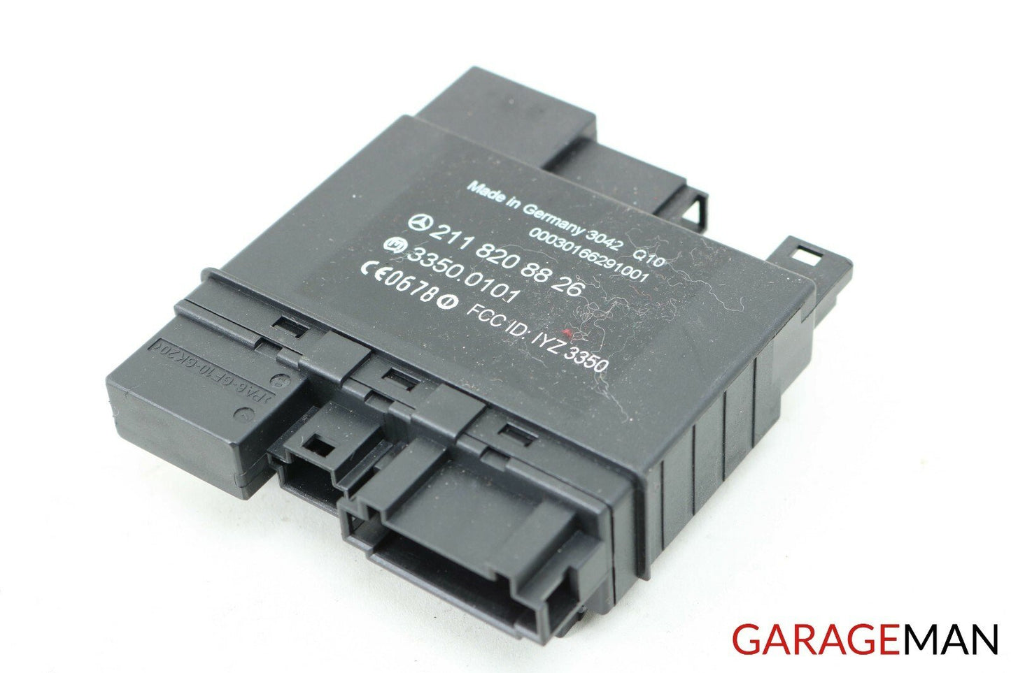03-06 Mercedes W211 E500 E550 Rear Door Keyless Go Control Module 2118208826 OEM