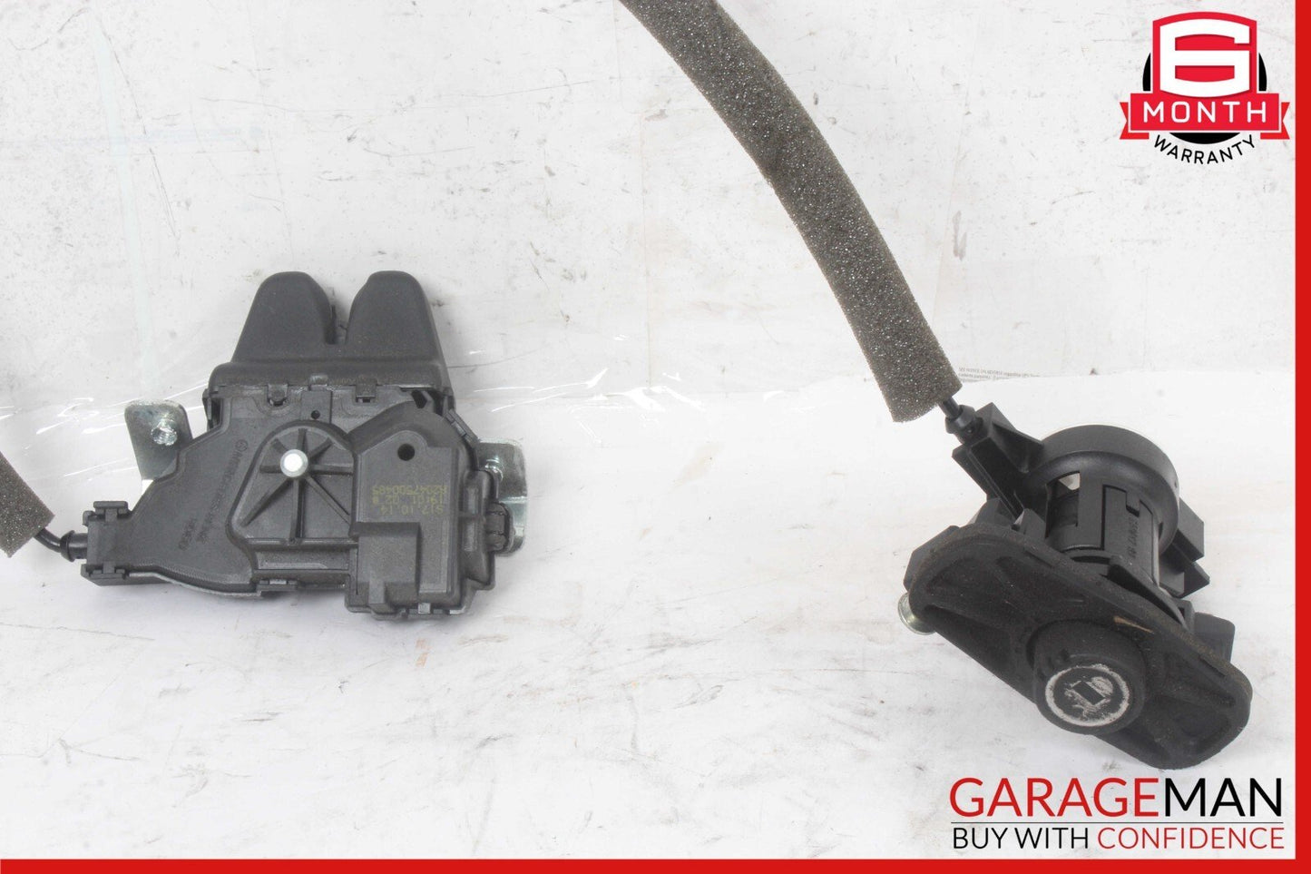 08-17 Mercedes W204 C250 E350 E400 E550 Rear Trunk Lid Latch Lock Actuator OEM