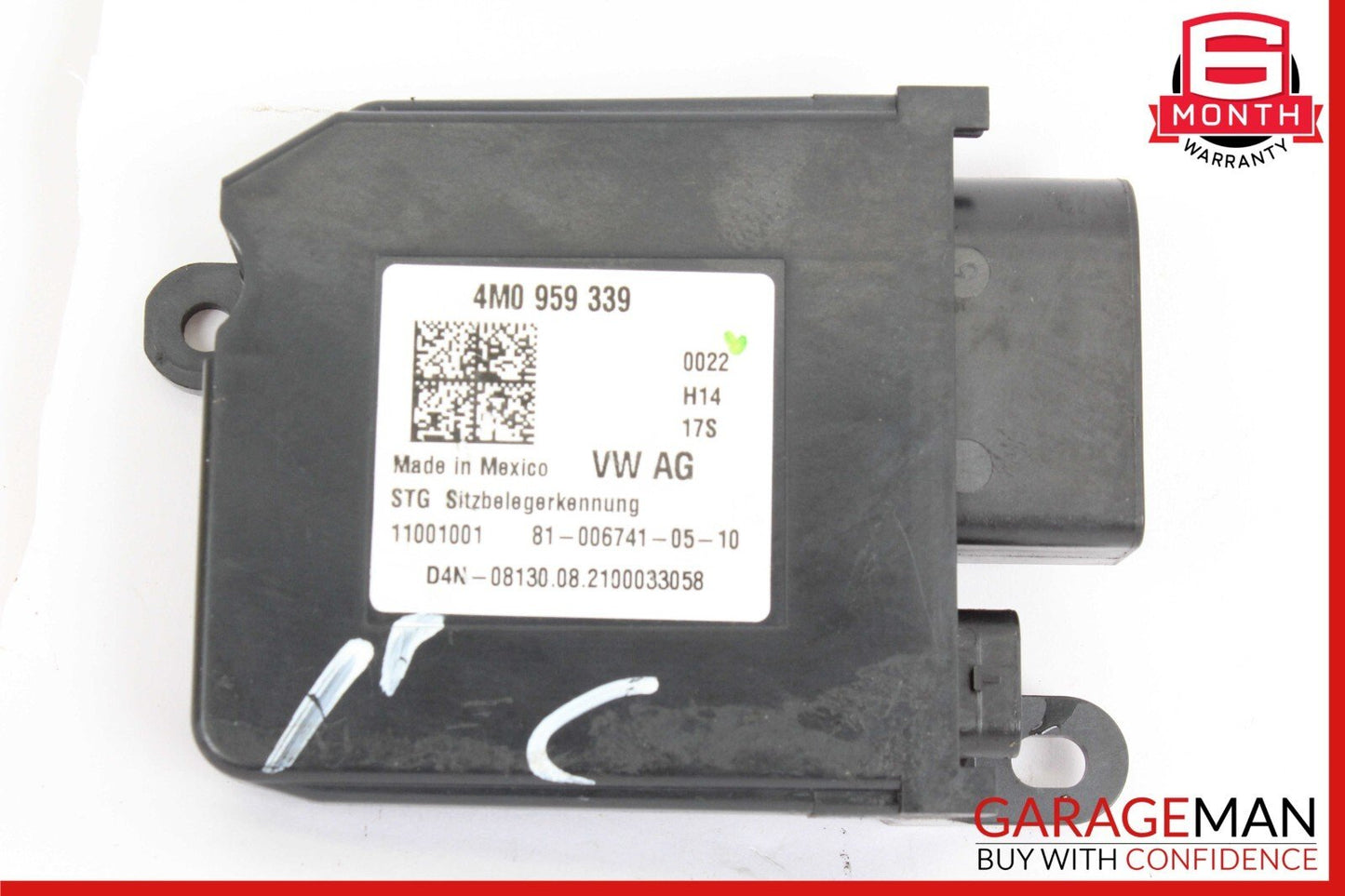 19-24 AUDI Q8 FRONT RIGHT SIDE SEAT OCCUPANT SENSOR MODULE OEM 4M0959339