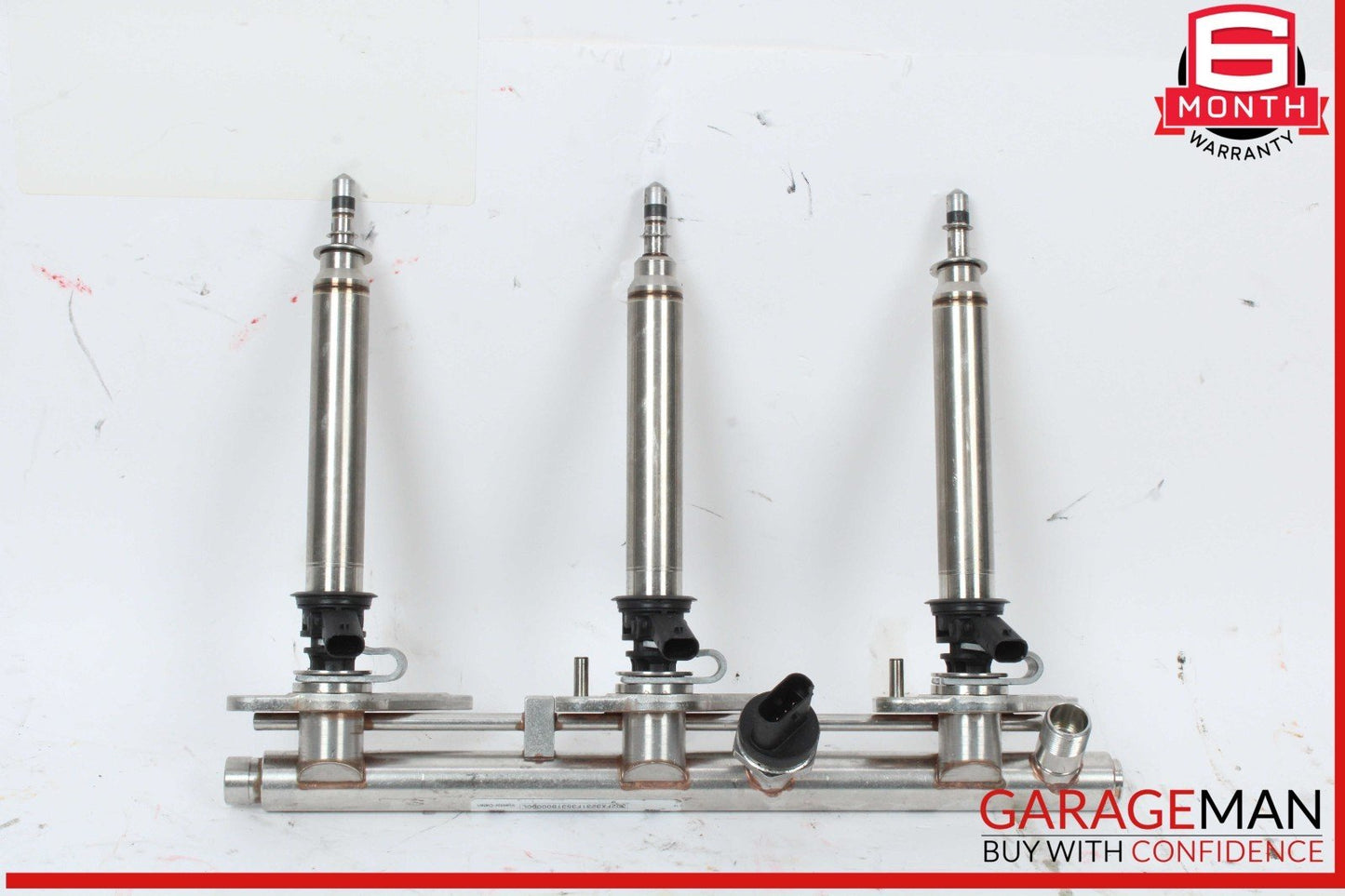 17-20 Mercedes R172 SLC43 AMG Left Side Fuel Injector Rail w/ Injectors OEM