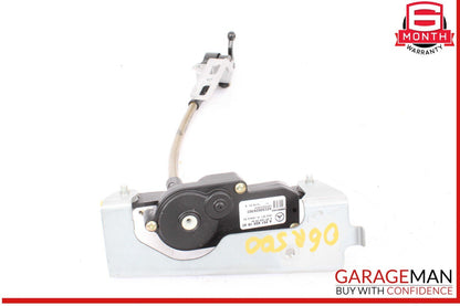 06-13 Mercedes W251 R500 4MATIC Rear Left Side Quarter Glass Window Motor OEM