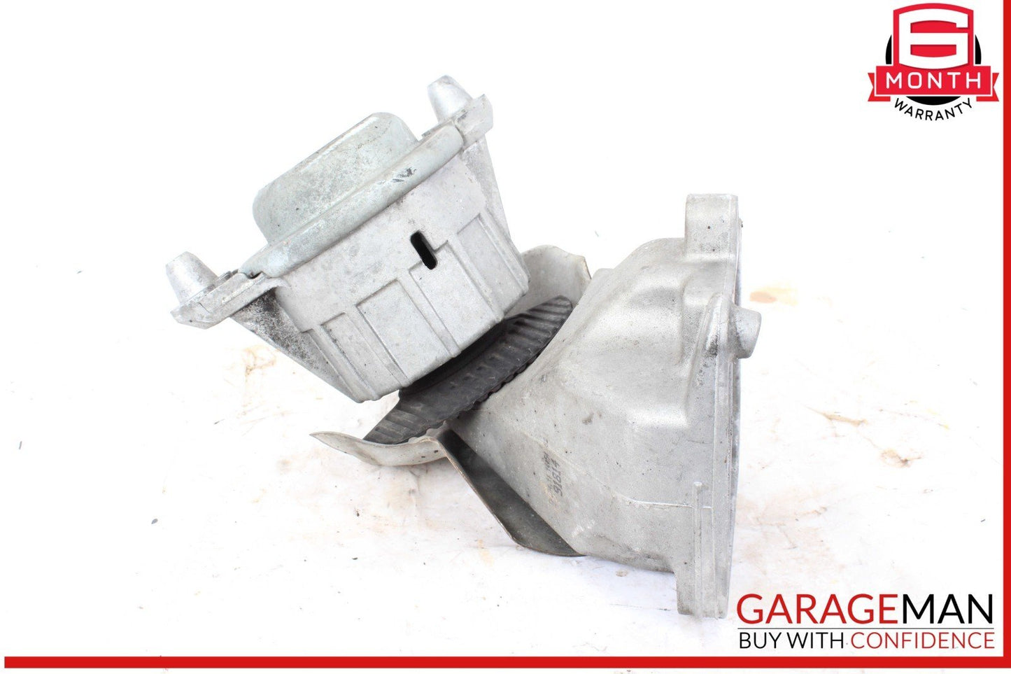 08-11 Mercedes W204 C300 Left Driver Side Engine Motor Mount w/ Bracket OEM