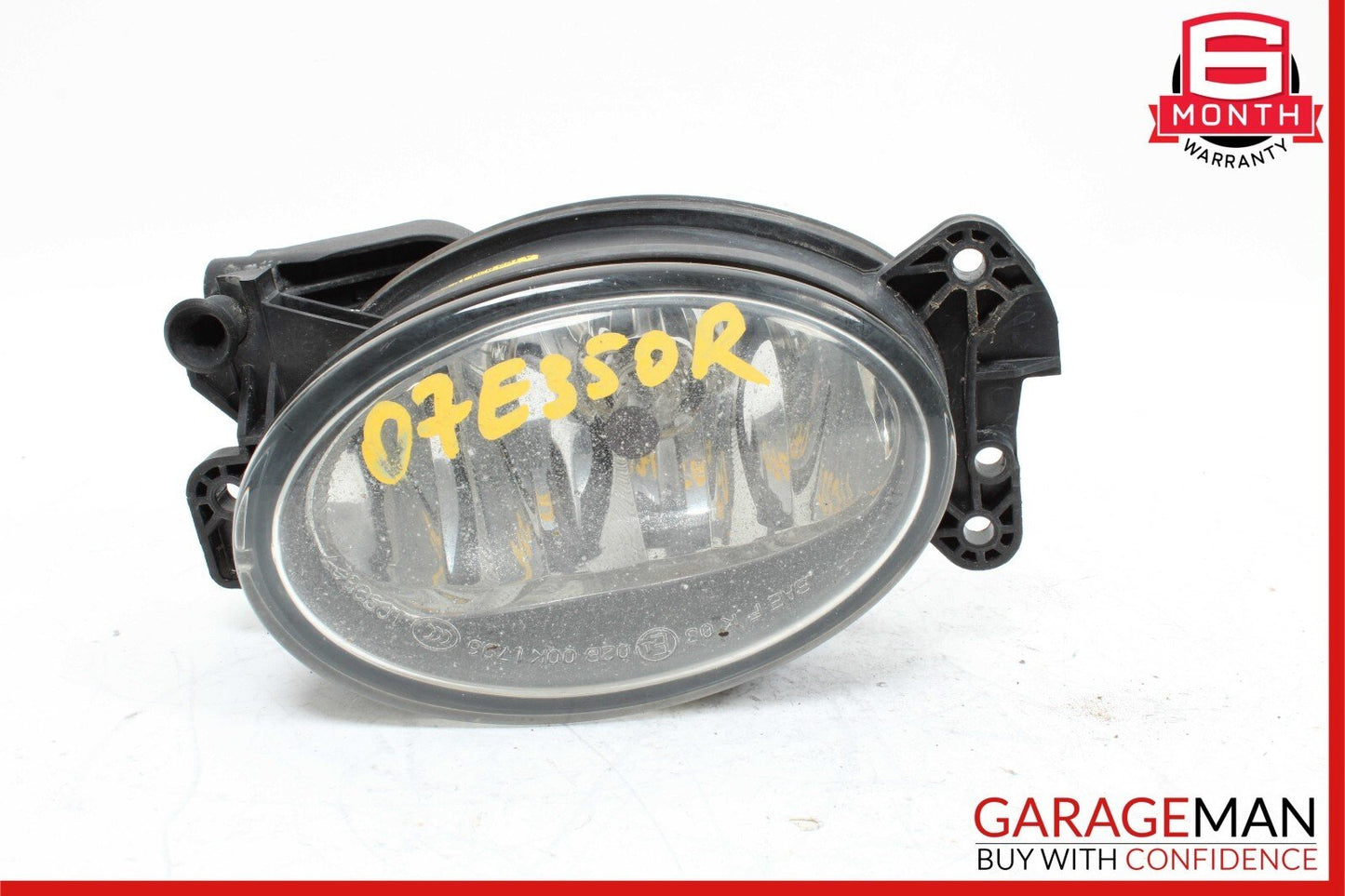 06-09 Mercedes W211 E320 E350 CLK350 Front Right Side Fog Light Lamp Cover OEM