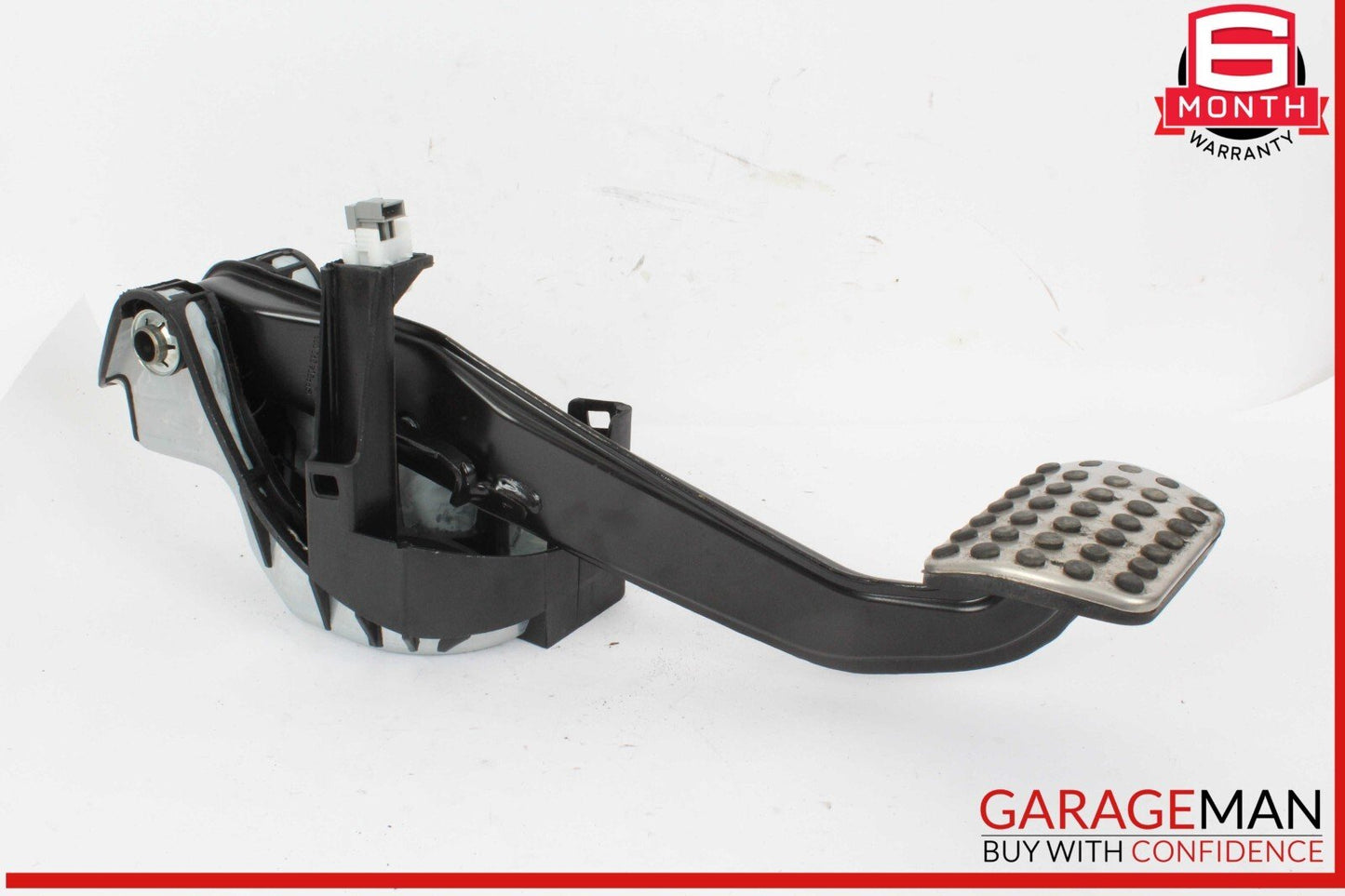08-18 Mercedes W218 CLS550 E350 GLK350 Brake Pedal Assembly 2042902101 OEM