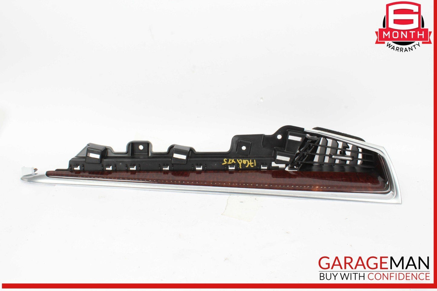 17-20 Cadillac XT5 Front Right Side Dash Trim Bezel Panel w/ AC Air Vent OEM