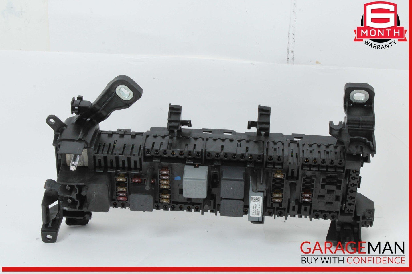 14-19 Mercedes W117 CLA250 Front Relay Fuse Box Module 2465400240 OEM