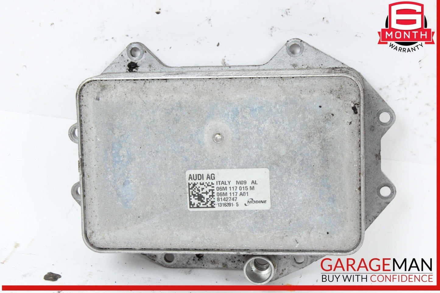 19-24 Porsche Macan 95B Engine Oil Cooler 06M117015M OEM