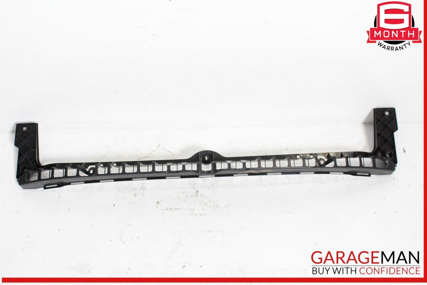 14-17 BMW i3 I01 Hybrid Rear Bumper Upper Center Mount Bracket Assembly OEM