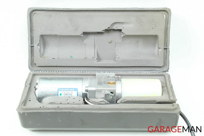 07-13 Mercedes W221 S550 Hydraulic Trunk Locking Pump Cover Case Assembly OEM