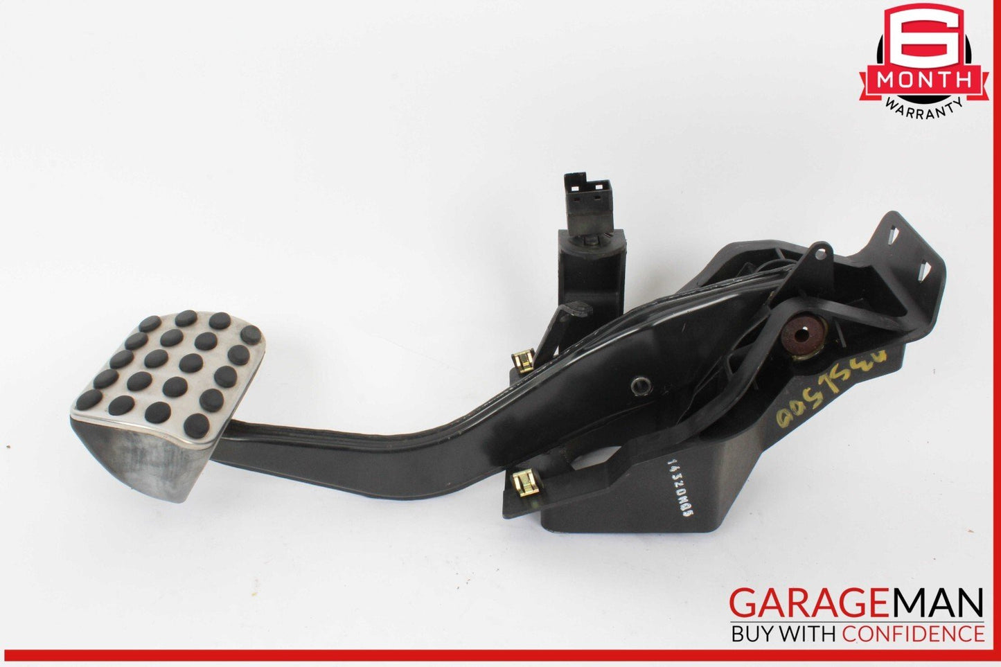 03-08 Mercedes R230 SL500 SL55 AMG Brake Stop Pedal Assembly OEM