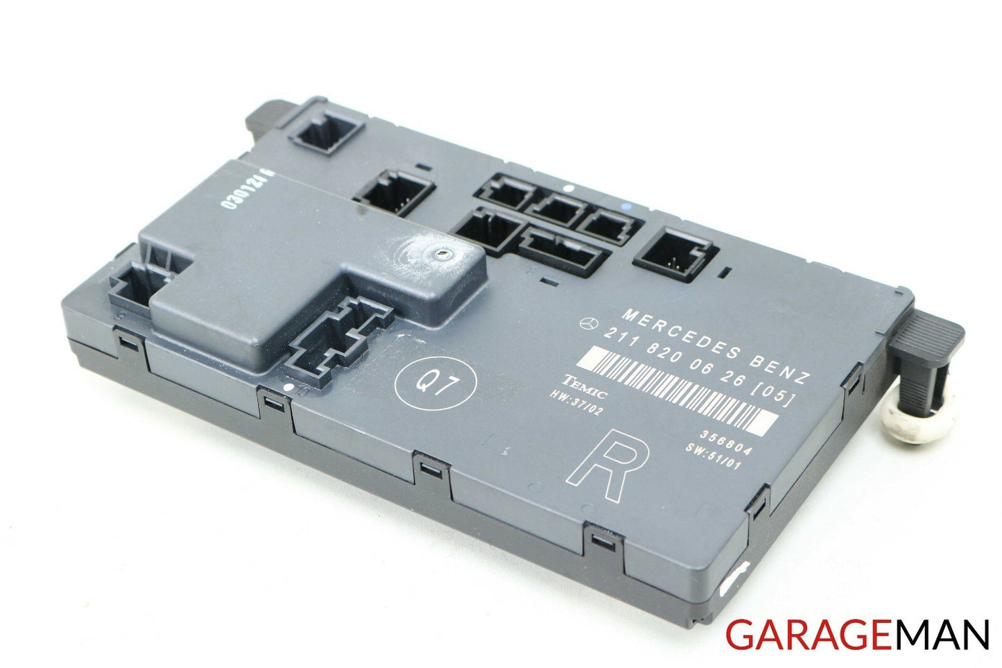 03-06 Mercedes W211 E320 E500 Door Control Module Front Right 2118200626 OEM
