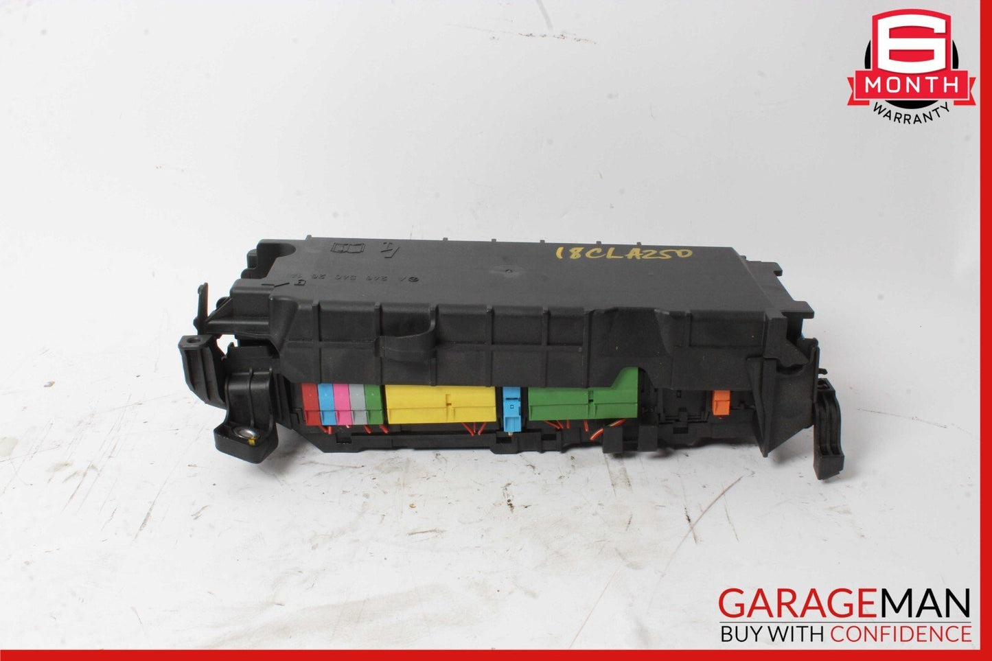14-20 Mercedes W117 CLA250 GLA250 Front Interior Relay Fuse Box 2465402614 OEM