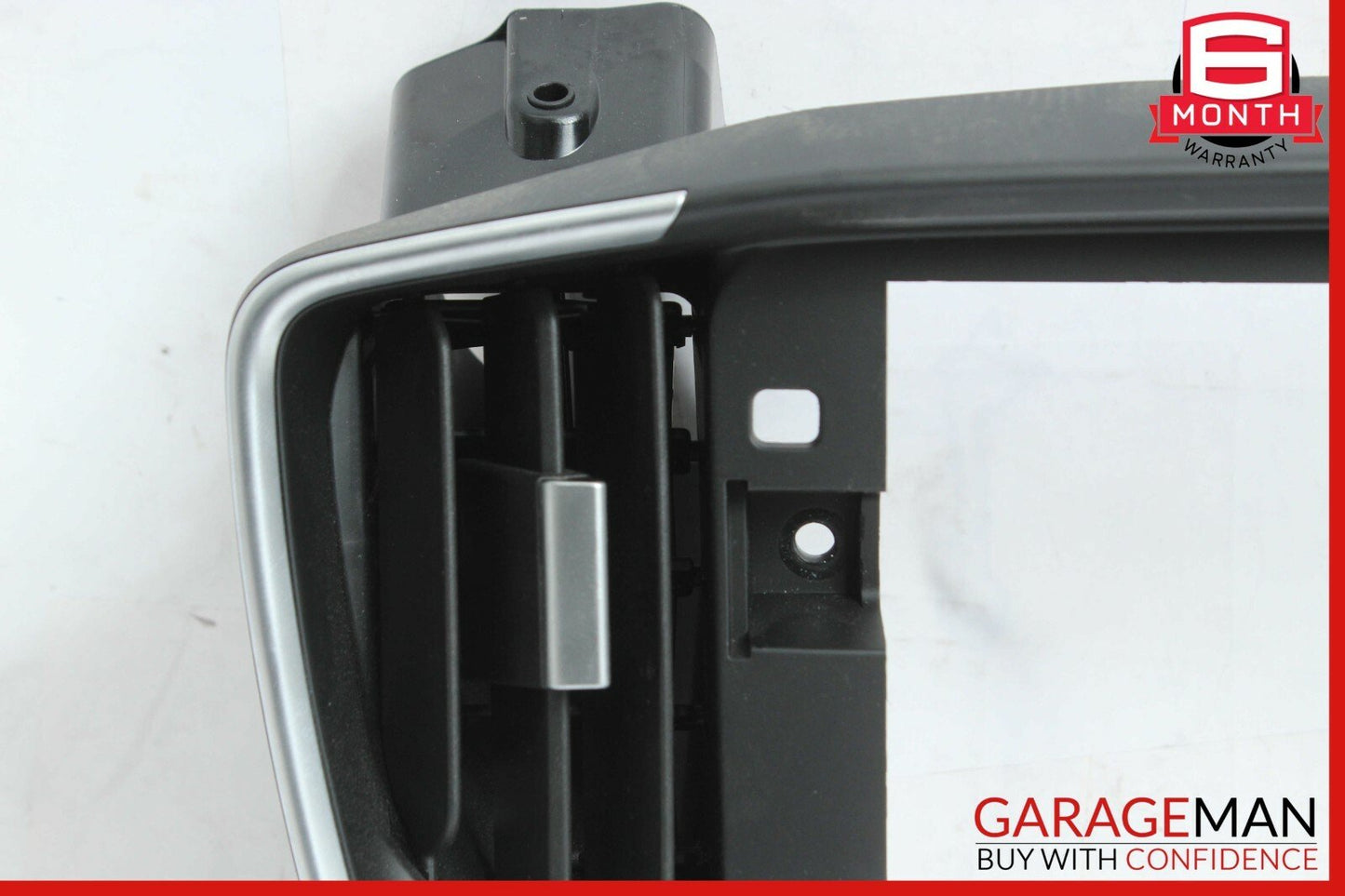 14-17 Maserati Ghibli Center Dash Display Surround A/C Air Vent Trim Assembly
