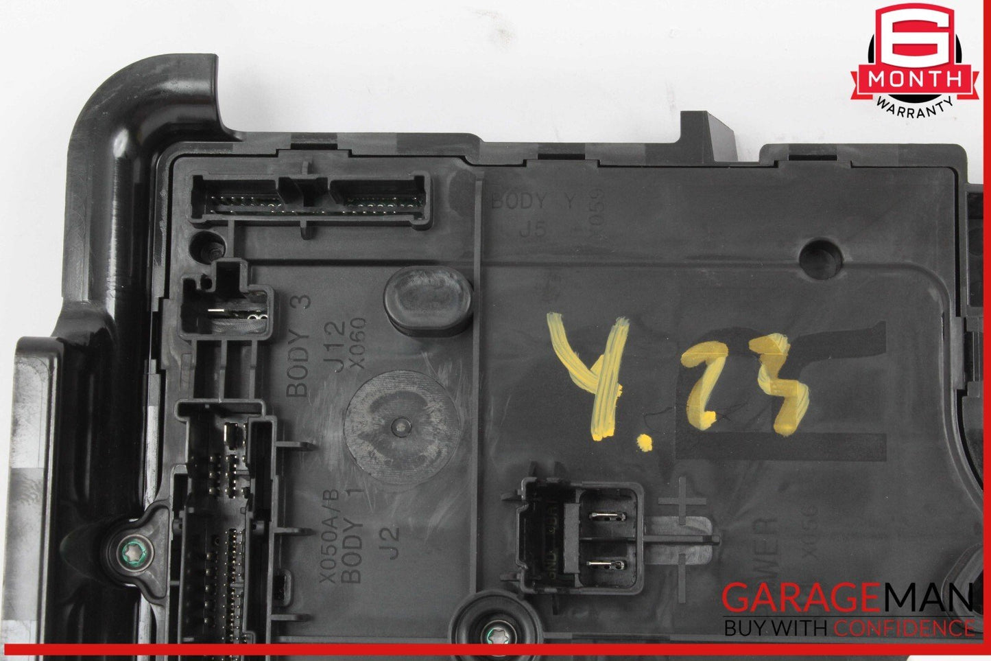 20-23 Tesla Model Y Front Right Side Frunk Low Voltage Body Control Module Unit