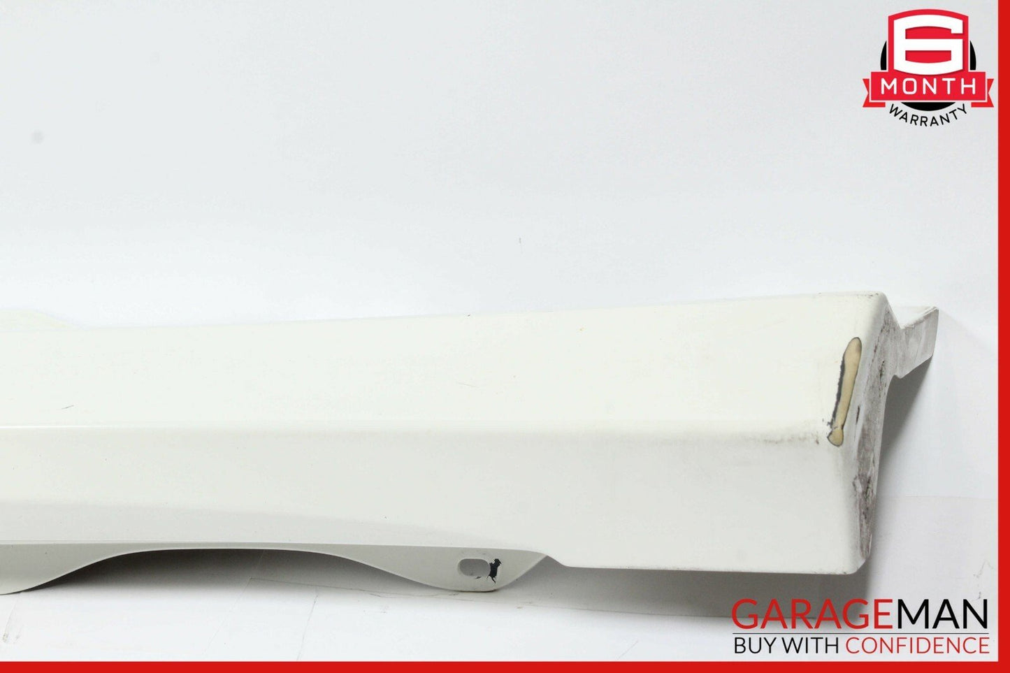 06-13 Mercedes W251 R350 Left Driver Side Rocker Skirt Molding Panel White