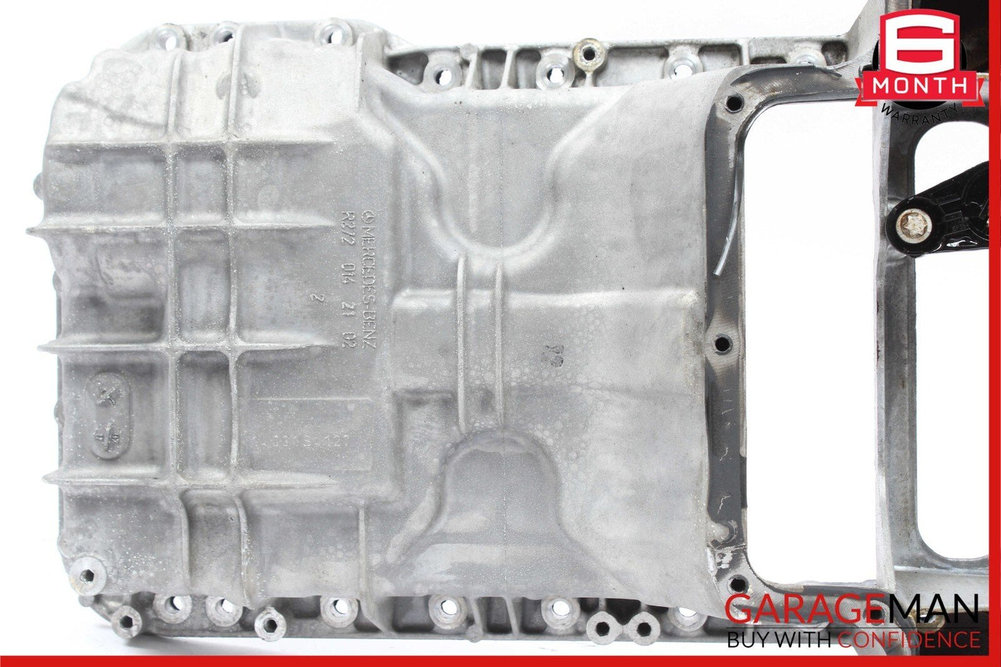 05-11 Mercedes E350 C230 CLK350 Engine Upper Oil Sump Baffle Pan 2720142102