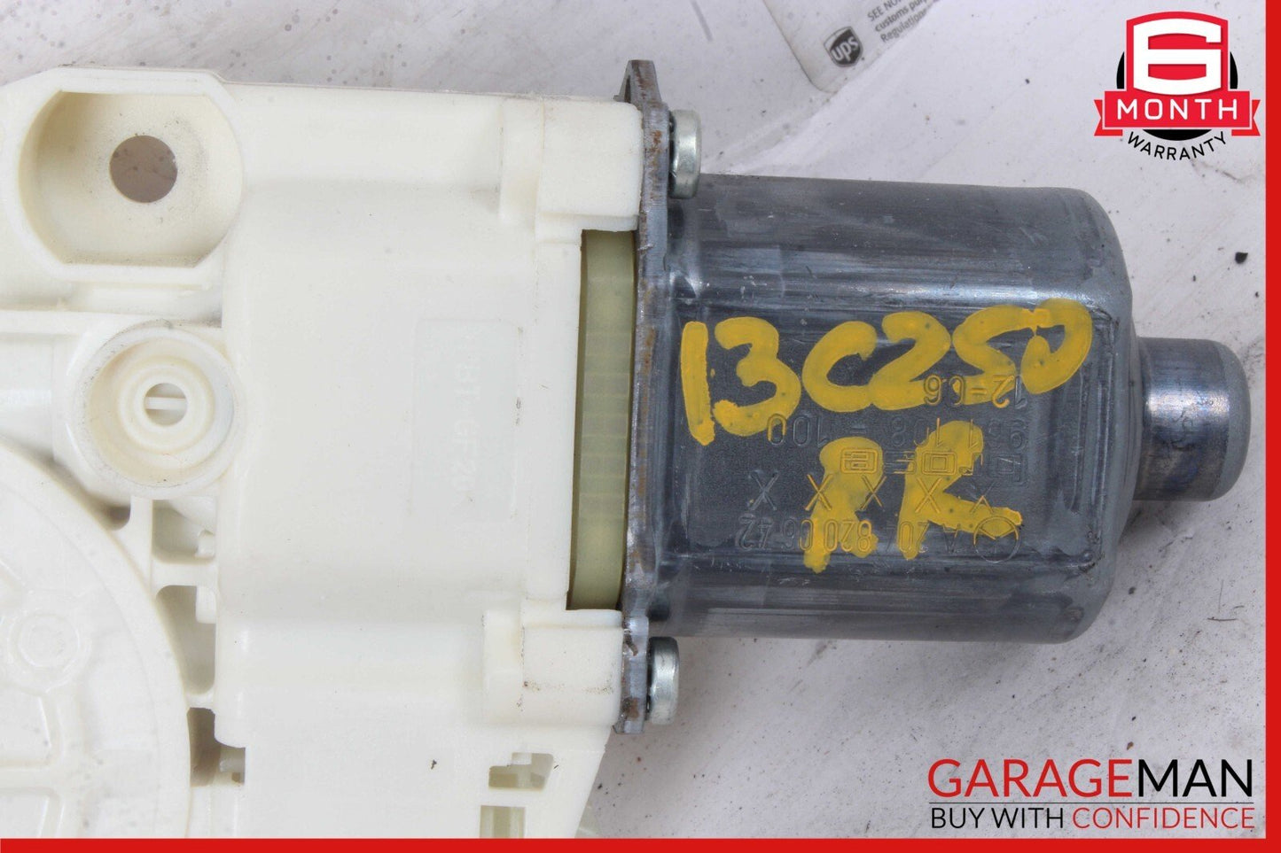 08-16 Mercedes W204 C250 C350 GLK350 Rear Right Door Window Regulator Motor Unit