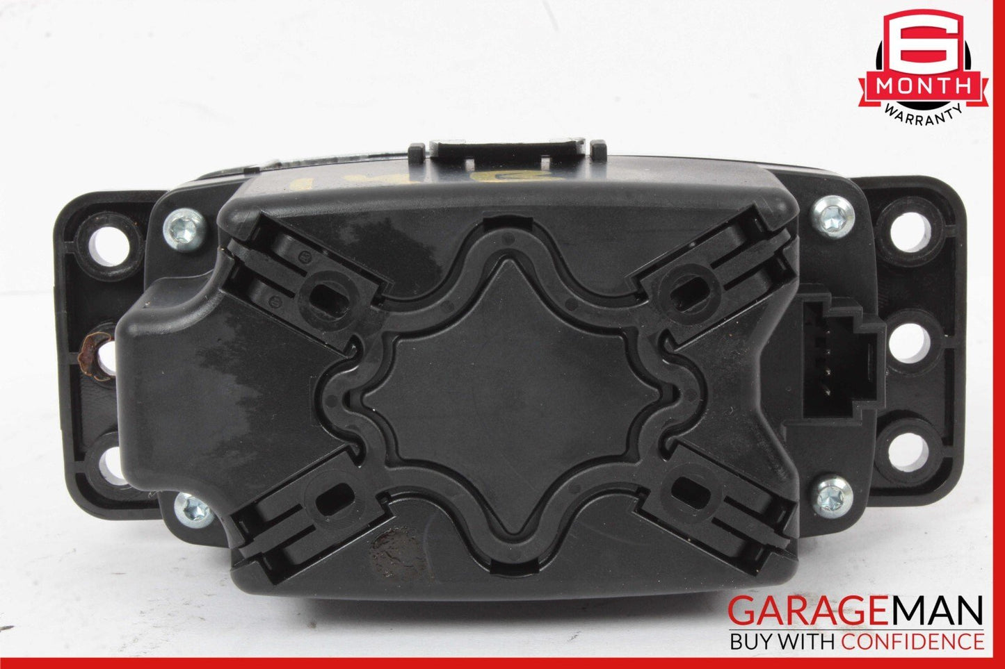 13-18 Mercedes B-Class W242 W246 B250 Center Console Media Controller 2469001509