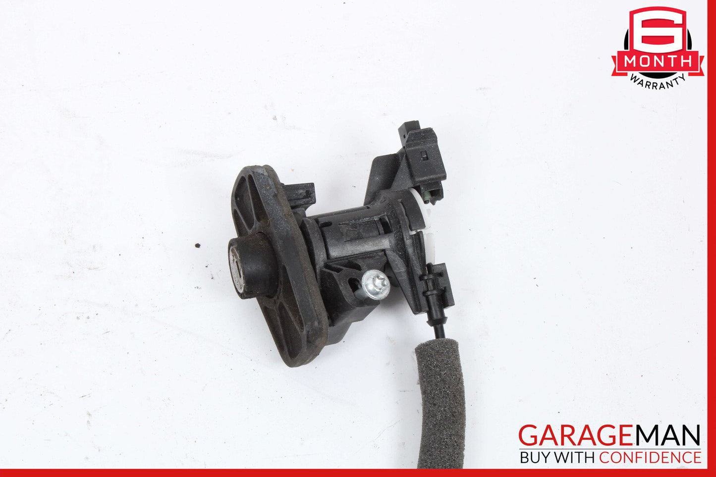 08-17 Mercedes W204 C350 C300 Trunk Lid Latch Lock Actuator 2047500135 OEM