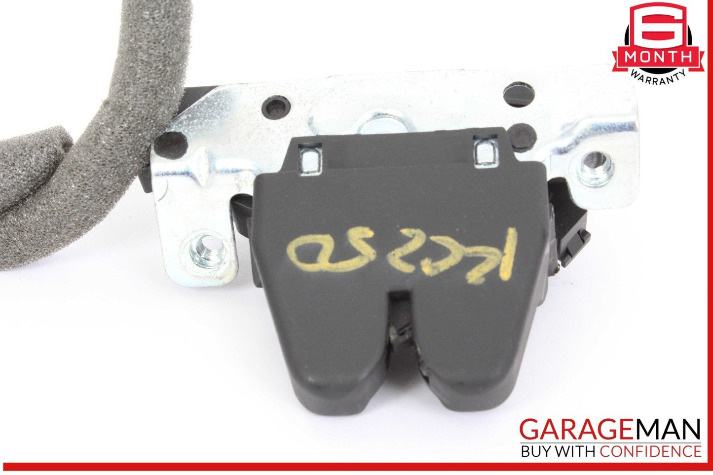 08-17 Mercedes W205 C250 E350 Trunk Lid Latch Lock Actuator 2047500261 OEM