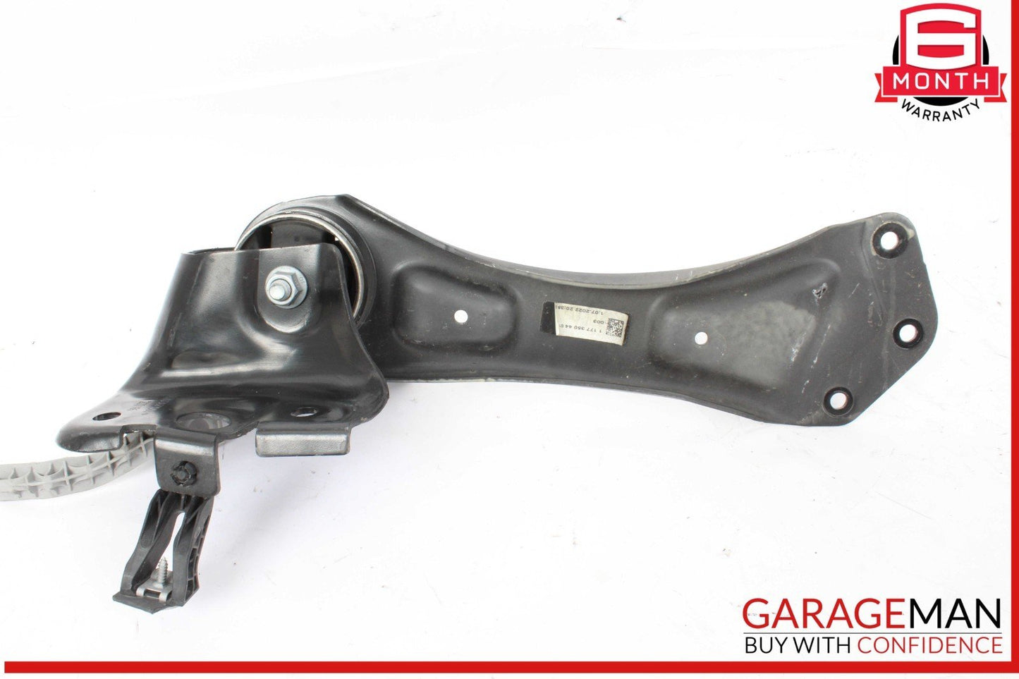 20-23 Mercedes W118 CLA250 Rear Right Side Trailing Control Arm w/ Bracket
