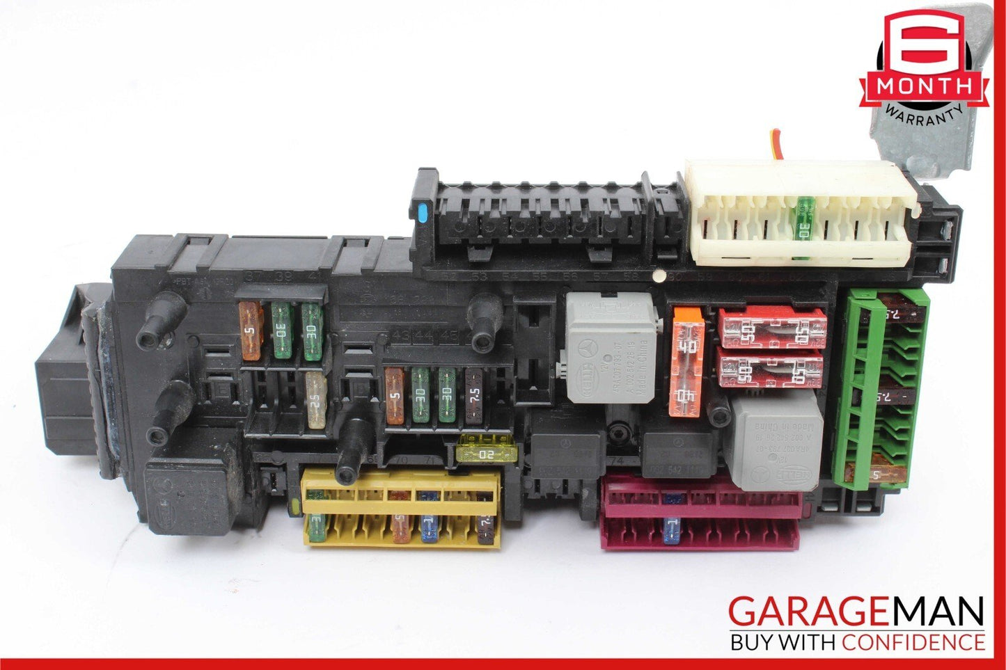 12-14 Mercedes W204 C250 C300 C63 AMG Rear SAM Module Relay Fuse Box Assembly