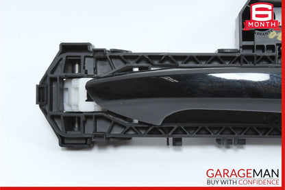 14-18 Mercedes W117 CLA250 Right Side Exterior Door Handle Keyless Go OEM