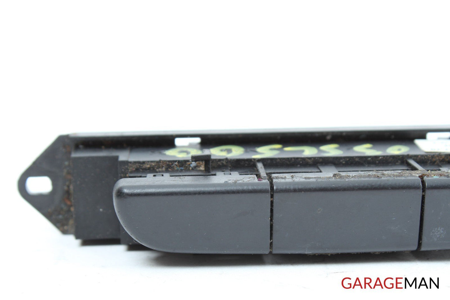 03-08 Mercedes R230 SL500 Right Side ESP Off Console Blank Filler Switch A115