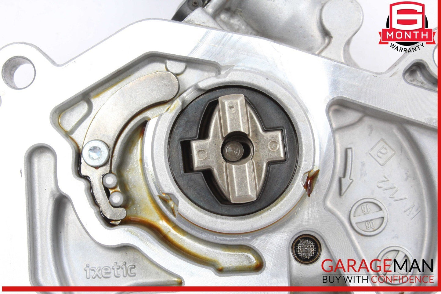 15-20 Mercedes W117 CLA250 SLC300 M274 Engine Vacuum Pump 2701800901 OEM