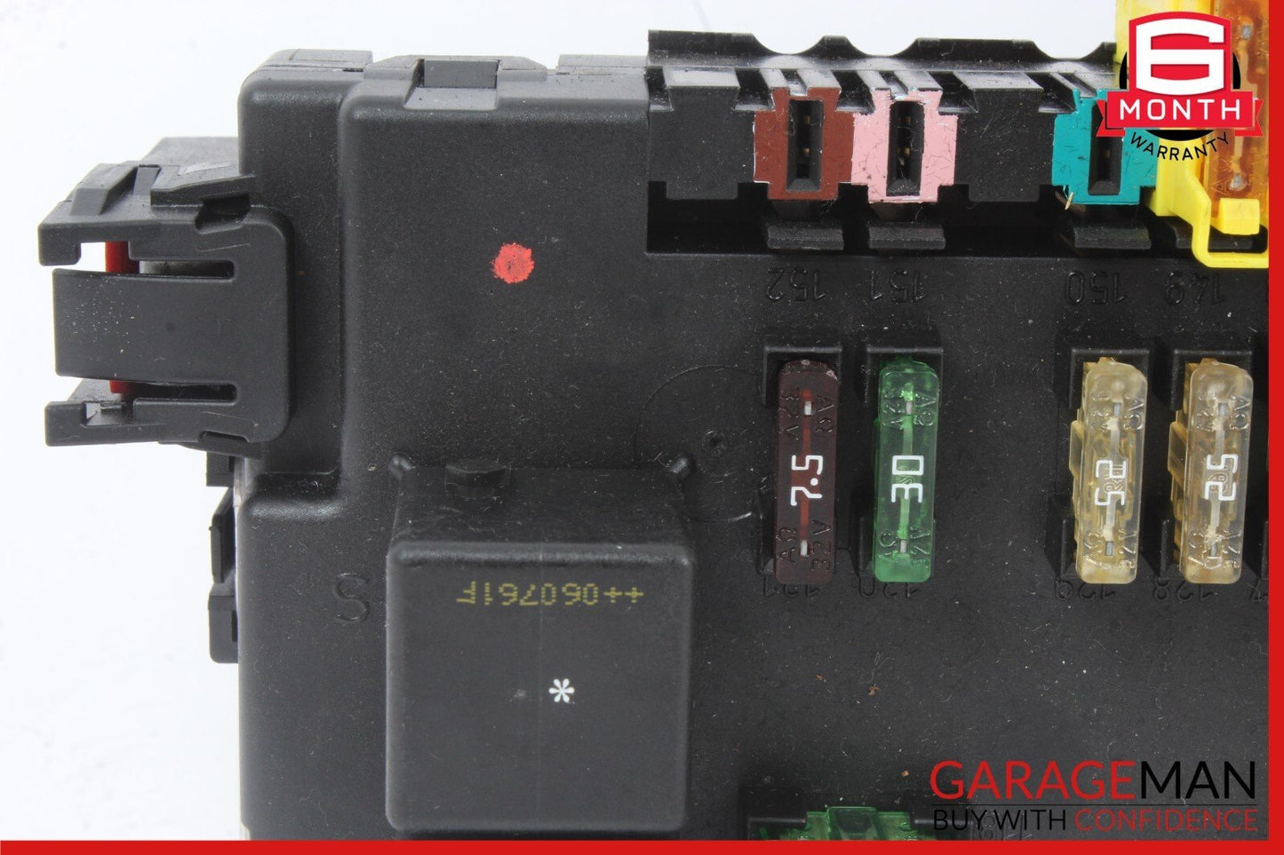 07-13 Mercedes W221 S550 CL550 Rear Trunk Fuse Box Relay Block 2215403050 OEM