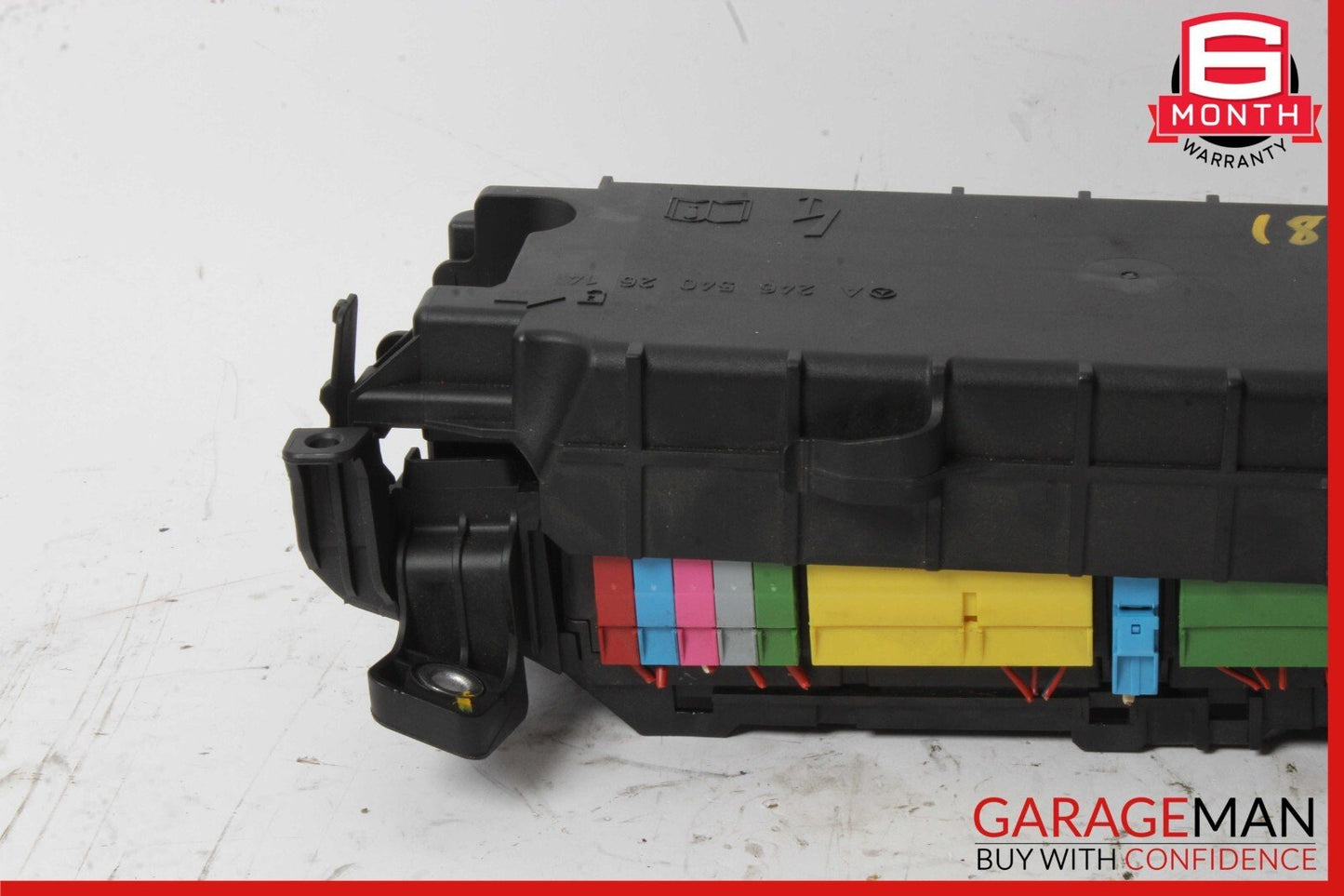 14-20 Mercedes W117 CLA250 GLA250 Front Interior Relay Fuse Box 2465402614 OEM